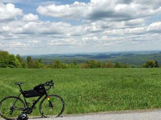 Cycling in Hampshire County